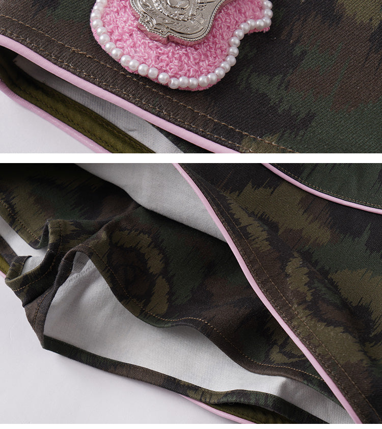 JELLOJELLO 24FW Rose Camouflage Patchwork Pink PU Police Badge Decorated Low-Rise Denim Skirt